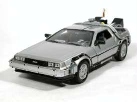 Delorean  - Back to the Future I 1983 silver - 1:24 - Welly - 22443 - welly22443 | Toms Modelautos