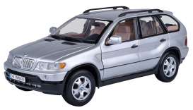 BMW  - 2001 silver - 1:18 - Motor Max - 73105s - mmax73105s | Toms Modelautos