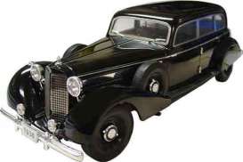 Mercedes Benz  - 1938 black - 1:18 - Signature Models - sig18129bk | Toms Modelautos