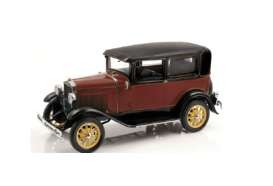 Ford  - A Tudor 1931 rubelite red - 1:18 - SunStar - 6102 - sun6102 | Toms Modelautos