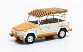 Volkswagen  - 1979 white/orange - 1:43 - Matrix - 32105-042 - MX32105-042 | Toms Modelautos