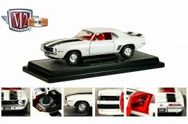Chevrolet  - 1969 white/black - 1:24 - M2 Machines - 40300-48C - M2-40300-48C | Toms Modelautos