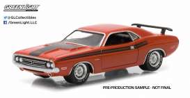 Dodge  - 1971 orange - 1:64 - GreenLight - 13130D-GM - gl13130D-GM | Toms Modelautos
