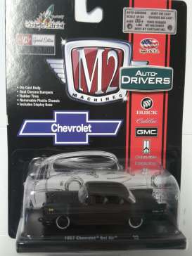 Chevrolet  - matt black - 1:64 - M2 Machines - 11228-35D - M2-11228-35D | Toms Modelautos