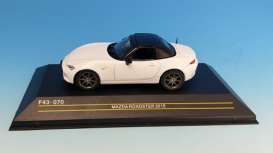 Mazda  - 2015 white metallic - 1:43 - First 43 - F43-070 | Toms Modelautos