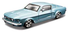 Ford  - 1967 blue metalic - 1:43 - Bburago - 30215B - bura30215B | Toms Modelautos