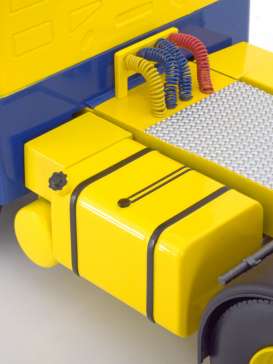 Scania  - LBT 141 *ASG* 1976 yellow/blue - 1:18 - Road Kings - 180011 - rk180011 | Toms Modelautos