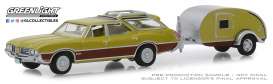 Oldsmobile  - Vista Cruiser 1971 gold/brown - 1:64 - GreenLight - 32170A - gl32170A | Toms Modelautos