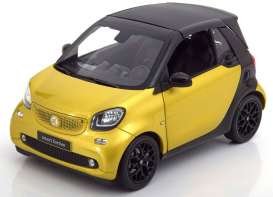 Smart  - Fortwo Cabrio A453 2014 yellow/black - 1:18 - Norev - 183430 - norB66960289 | Toms Modelautos