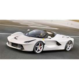Ferrari  - Laferrari Alpeta white - 1:18 - BBR - BBR182233 - BBR182233 | Toms Modelautos