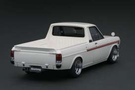 Nissan  - Sunny Truck Long B121 white - 1:18 - Ignition - IG1438 - IG1438 | Toms Modelautos