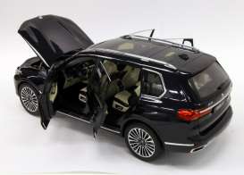 BMW  - X7 black - 1:18 - Kyosho - 08951cbk - kyo8951cbk | Toms Modelautos
