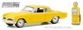 Studebaker  - Commander 1953 yellow - 1:64 - GreenLight - 97090A - gl97090A | Toms Modelautos