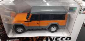 Iveco  - Massif 2008 orange - 1:24 - Mondo Motors - 51112 - mondo51112o | Toms Modelautos