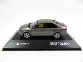 Seat  - dark grey - 1:43 - Seat Auto Emocion - 37 - seat37 | Toms Modelautos