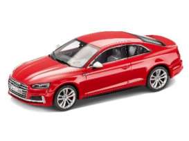 Audi  - S5 Coupe 2018 red - 1:43 - Audi - 5011615431 - audi15431S5r | Toms Modelautos
