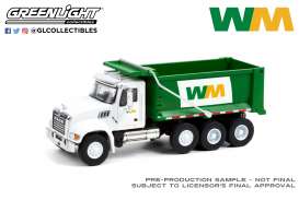 Mack  - Granite 2020 white/green - 1:64 - GreenLight - 45120B - gl45120B | Toms Modelautos