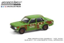 Datsun  - 510 4-Door Sedan 1970 green/rusty - 1:64 - GreenLight - 47070B - gl47070B | Toms Modelautos