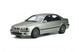 BMW  - E39 M5 2002 silver - 1:18 - OttOmobile Miniatures - ot747B - otto747B | Toms Modelautos