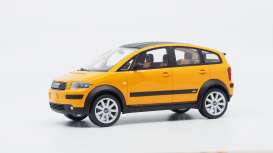 Audi  - A2 2003 orange - 1:18 - DNA - DNA000085 - DNA000085 | Toms Modelautos