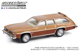 Pontiac  - Grand 1976 sandstone - 1:64 - GreenLight - 36040E - gl36040E | Toms Modelautos