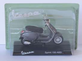 Vespa  - Sprint 150 ABS 2014 grey - 1:18 - Magazine Models - X26ALA1004 - MagVes1004 | Toms Modelautos
