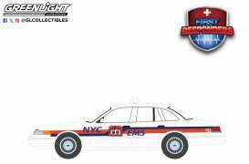Ford  - Crown Victoria 2000  - 1:64 - GreenLight - 67060C - gl67060C | Toms Modelautos