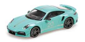 Porsche  - 911 (992) Turbo S 2021 green - 1:18 - Minichamps - 155069175 - mc155069175 | Toms Modelautos