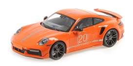 Porsche  - 911 (992) Turbo S 2021 orange - 1:18 - Minichamps - 155069171 - mc155069171 | Toms Modelautos