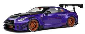 Nissan  - GT-R  R35 2022 purple - 1:18 - Solido - 1805812 - soli1805812 | Toms Modelautos